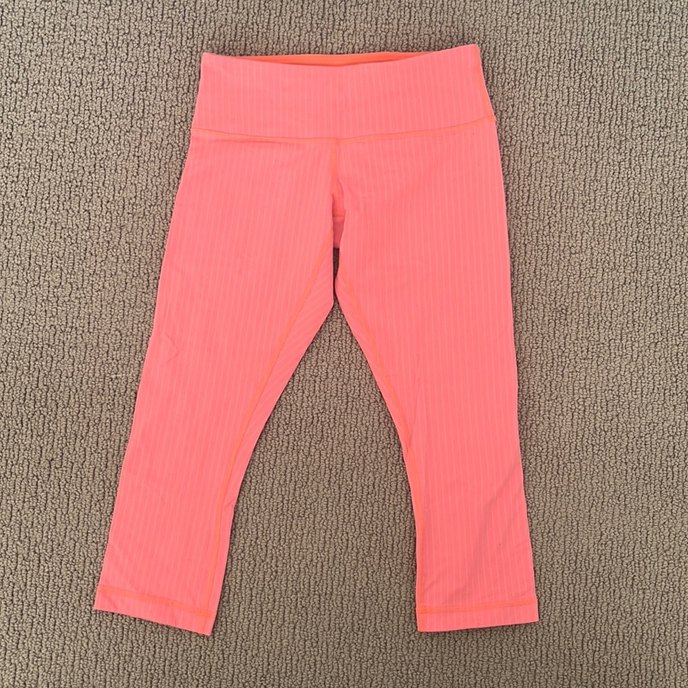 Lululemon align mid rise 21” crop leggings